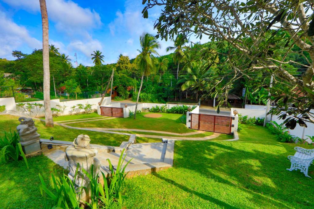 Satiana Collection - Tangalle photo 1