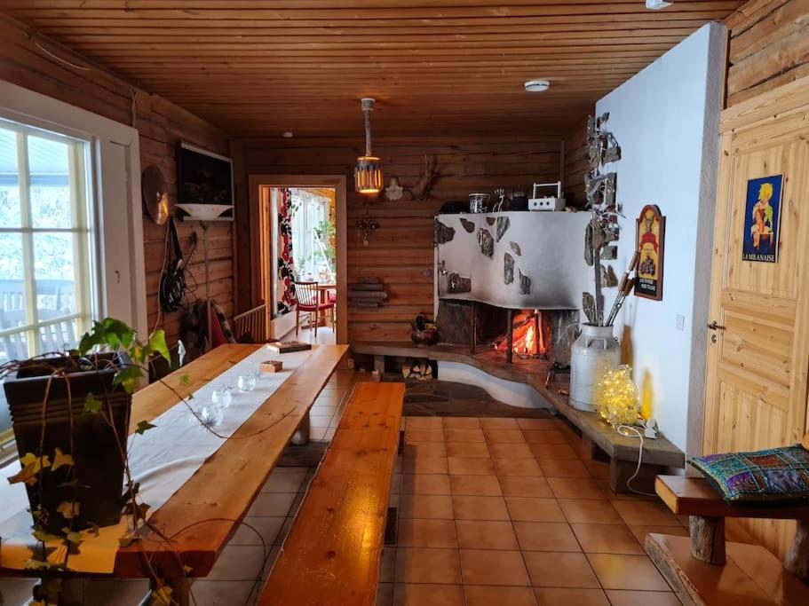 Nauti luonnon rauhasta Jataniemen Uittotuvassa. photo 3