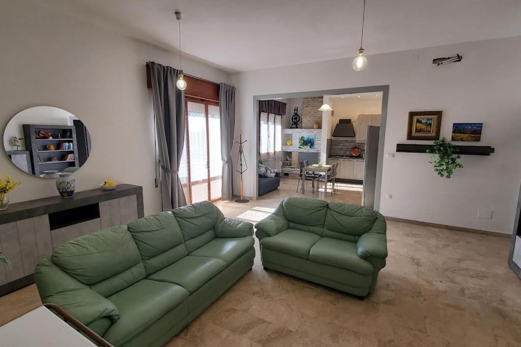 Alloggio spazioso e comodo con parcheggio gratuito photo 3