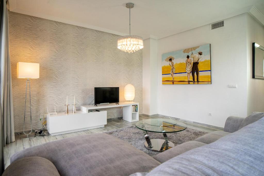 El Lago de Los Arqueros 2 bedrooms penthouse en Benahavis photo 2