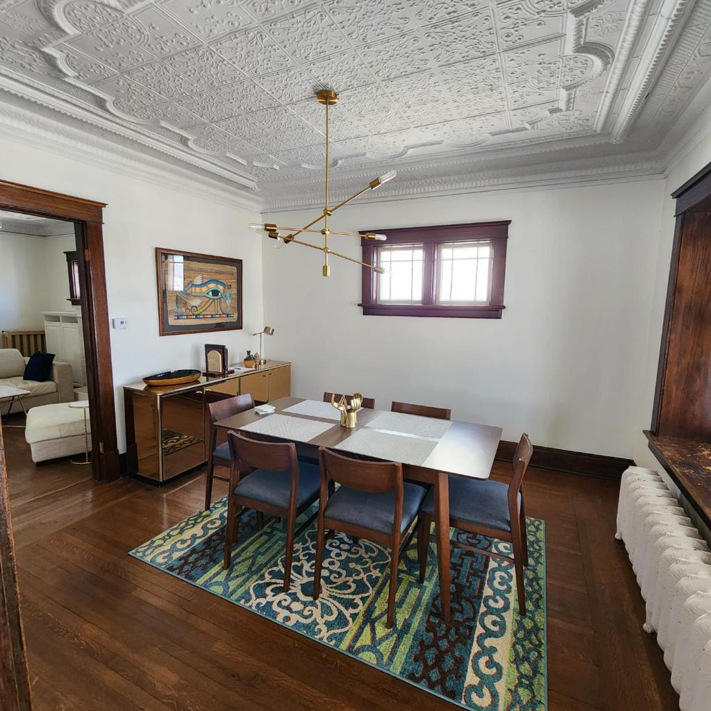 The Pandora Century Home photo 1