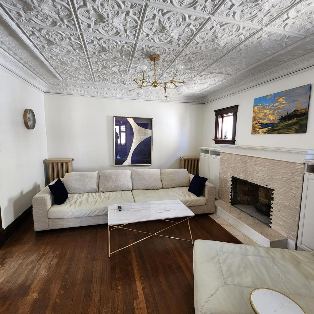 The Pandora Century Home photo 2