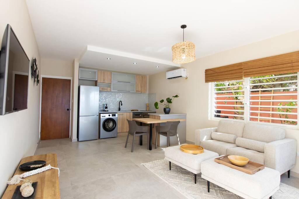 Hamaka condo a beachfront retreat on Simpson Bay Beach photo 3