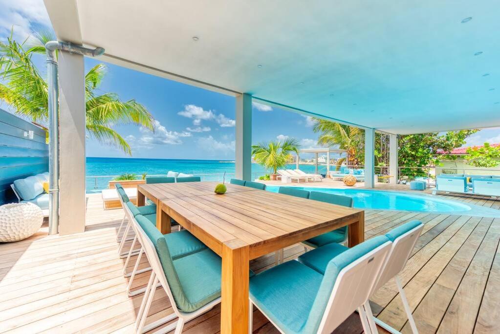 Surfsong Villa- Luxury Water Front Villa for 12 photo 2