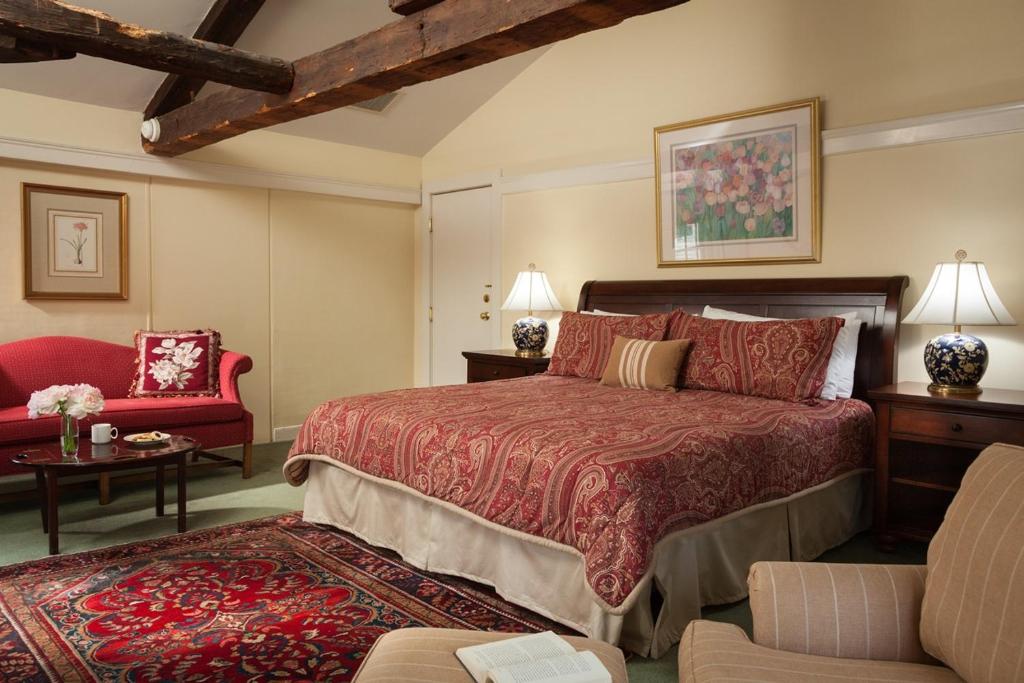 Harbor Light Inn photo 4