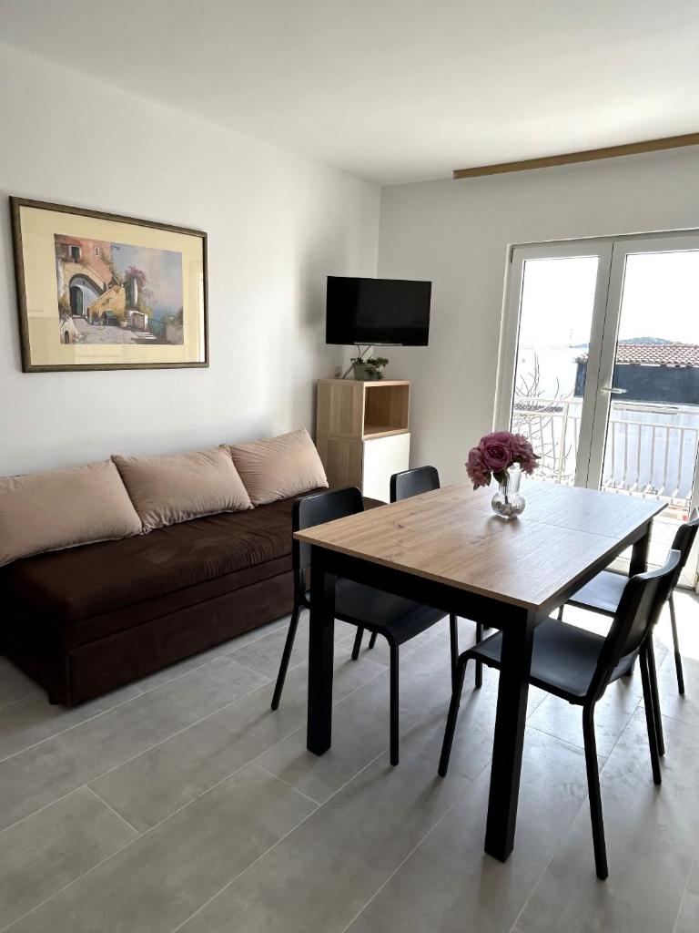 Apartments Ljubomir photo 4