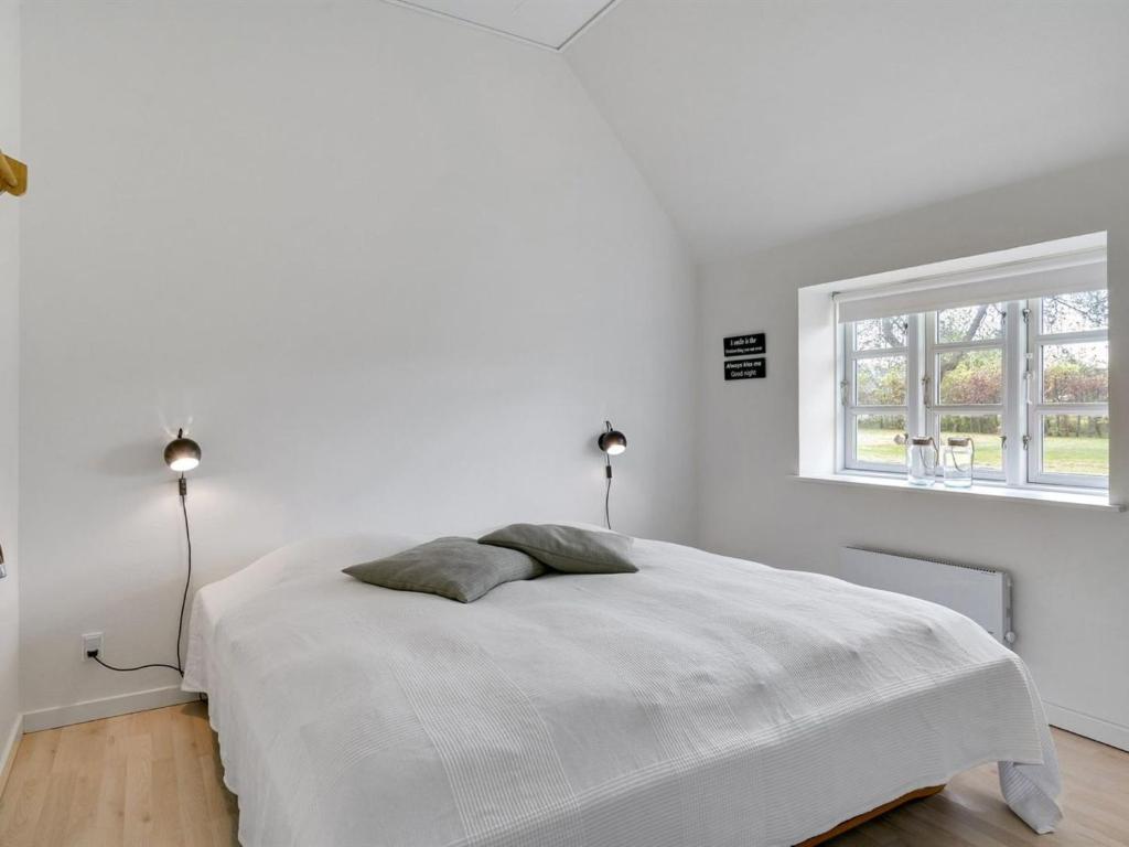 Holiday Home Filippus - 30km from the sea in Western Jutland by Interhome photo 4