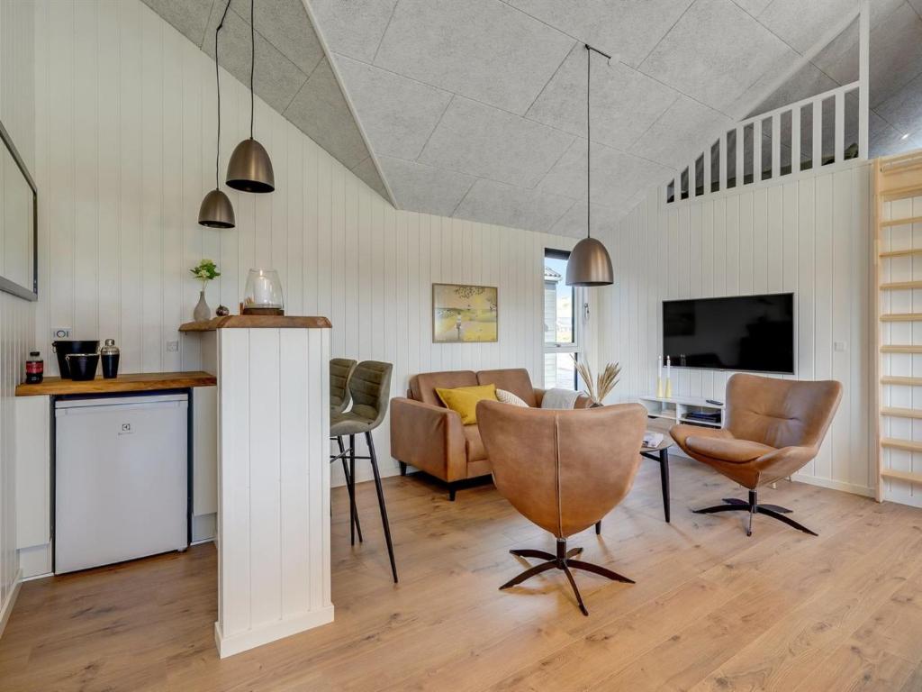 Holiday Home Nedelka - all inclusive - 100m from the sea in Western Jutland by Interhome photo 4