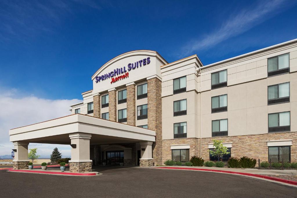 SpringHill Suites by Marriott Denver Airport image