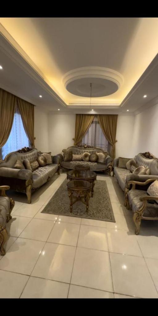 Stunning 4 bedroom apartment near haram