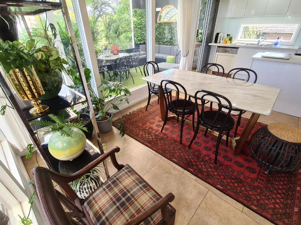 Vista unit Close to the City & Airport & Train station and Brighton Le Sands Beach photo 3