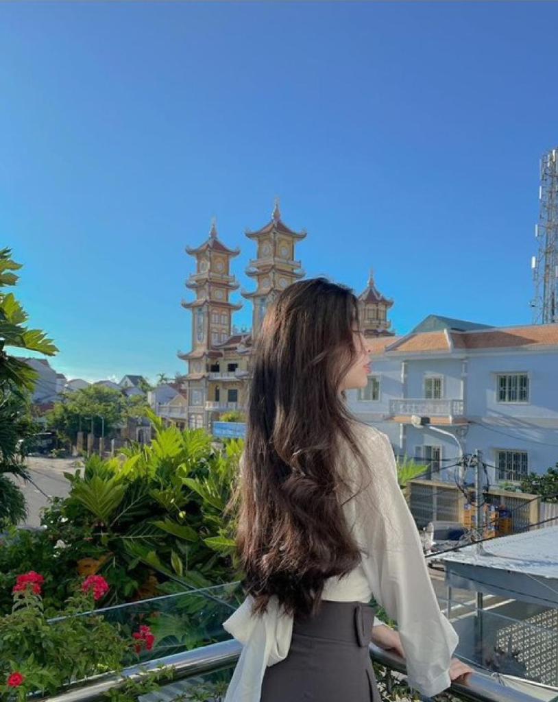 Flame Flowers Homestay