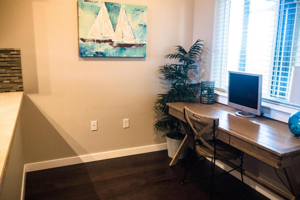 Siren`s Serenity Condo - Oyhut Bay Seaside Village photo 1