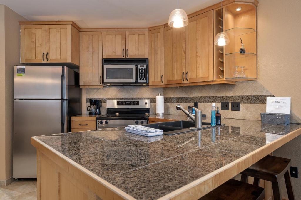 Iron Horse C5083 condo photo 2
