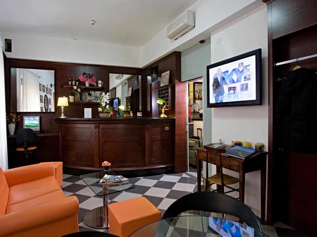 Albergo La Marina B&B photo 2