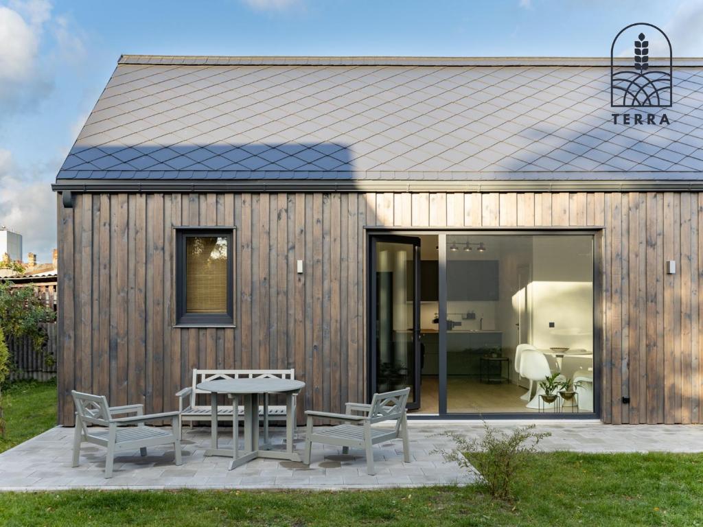 Terra House photo 2