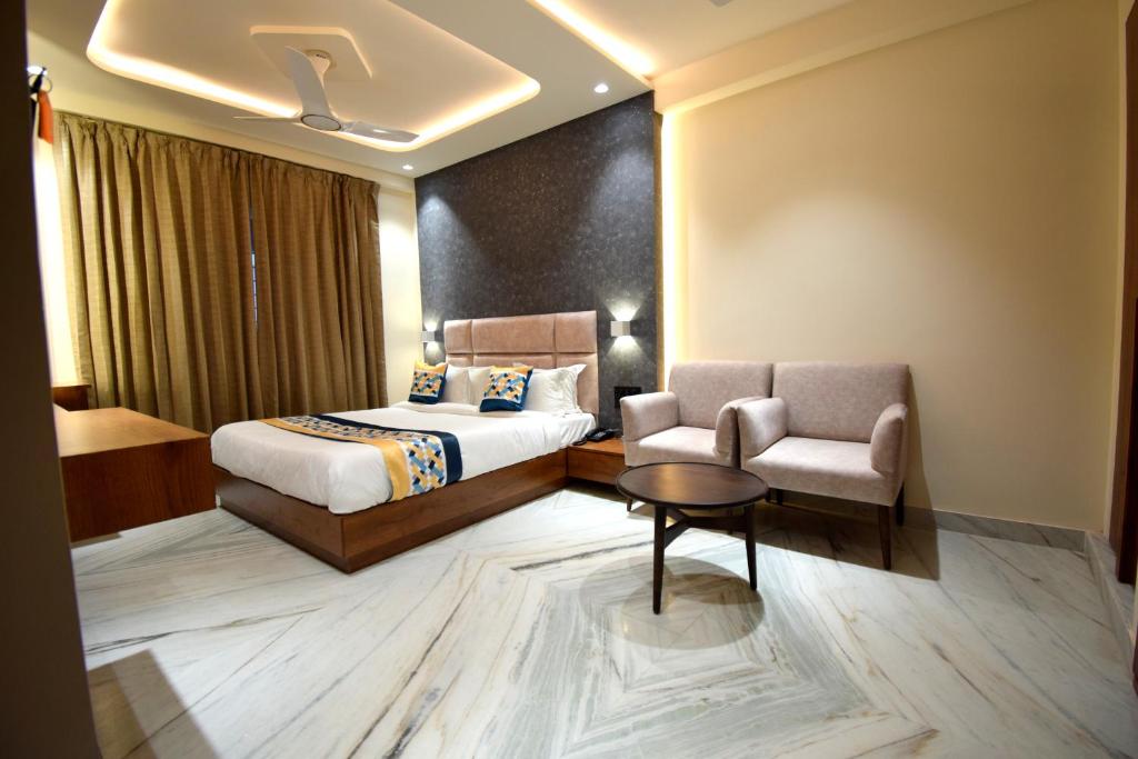 The Sky Imperial Hotel Sugam - 10 Meters from Shrinathji Temple photo 4