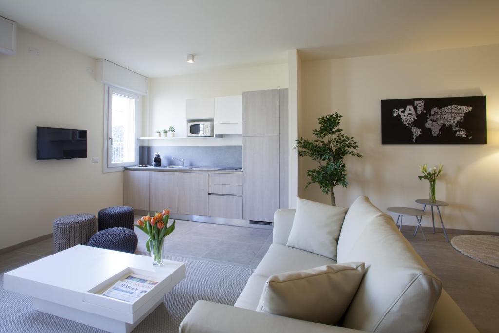 Erïk Langer Pedrocchi Suites Room Type - Superior Large One-Bedroom Apartment