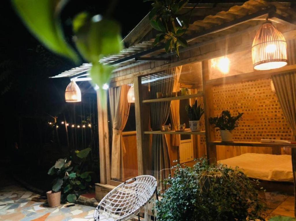 Queen's Homestay Ba Vì - Venue Travel