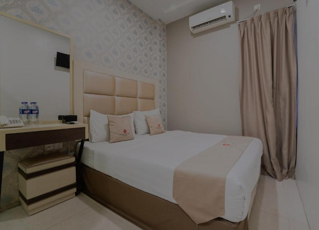 Osaka Hotel Batam Room Type - Standard Double Room