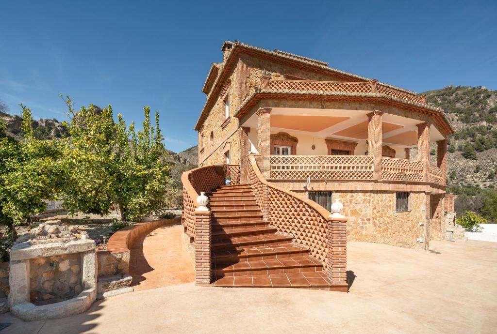 Casa Rural Villa la Gaviota con Piscina y Barbacoa junto a Ruta del Gollizno en Olivares