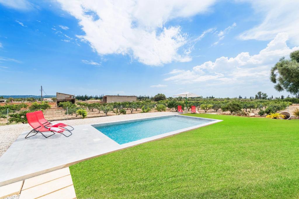 Villa Albaimar with swimming pool and garden photo 3