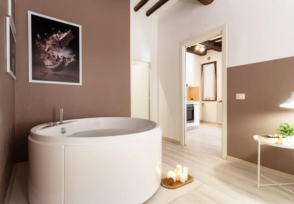 Flat with whirlpool bath in the historic centre