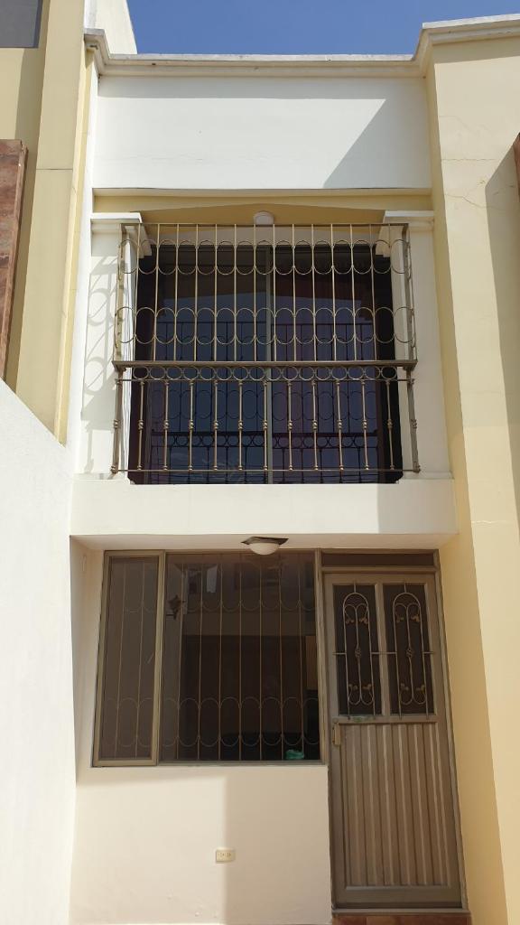 Casa Grande con parqueadero photo 3