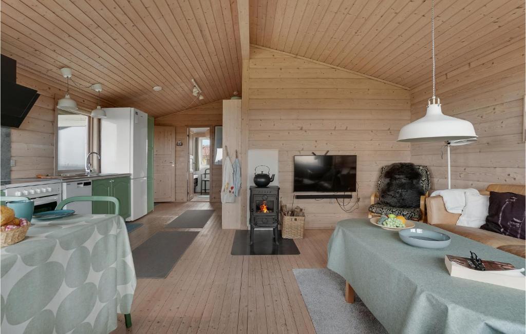 Awesome Home In Vestervig With Wifi And 3 Bedrooms photo 2
