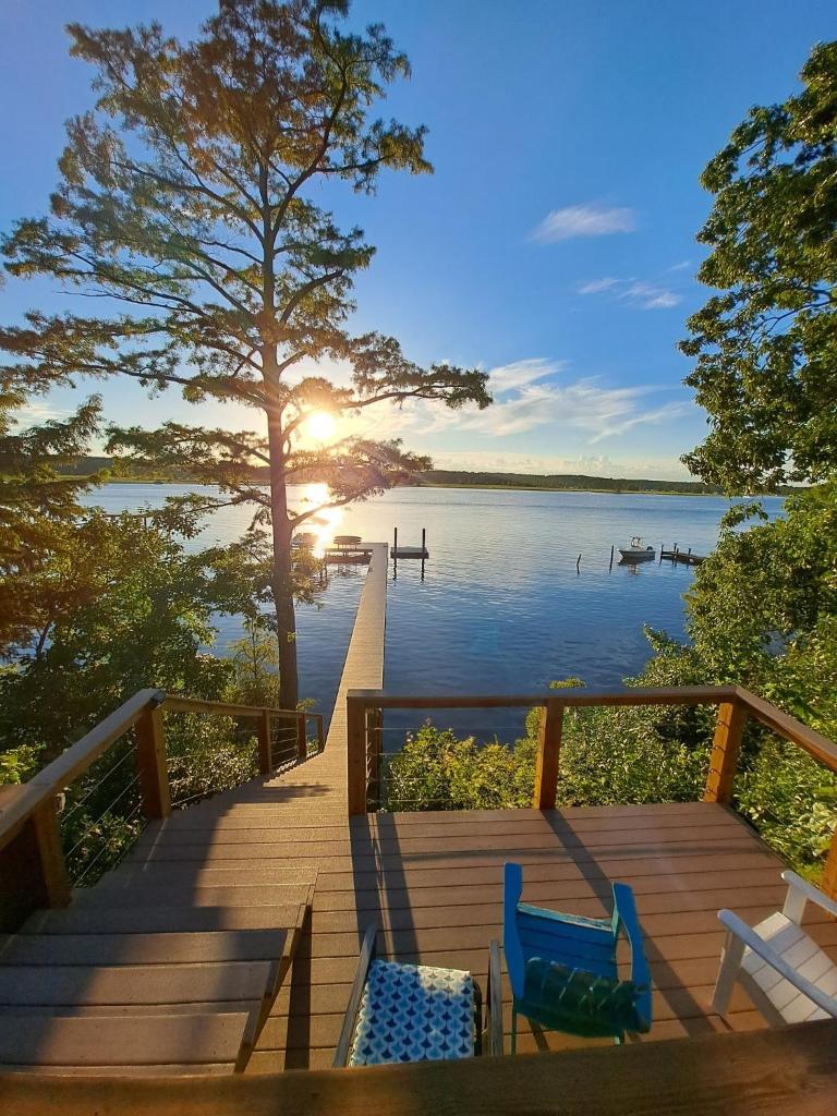 Chickahominy Riverside Guest Home 30 Minutes to Williamsburg image
