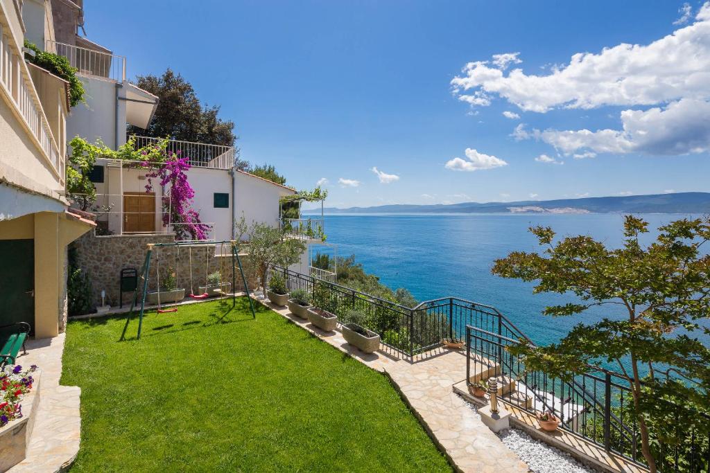 Villa Adriatica Excelsior - Beachfront Retreat photo 3