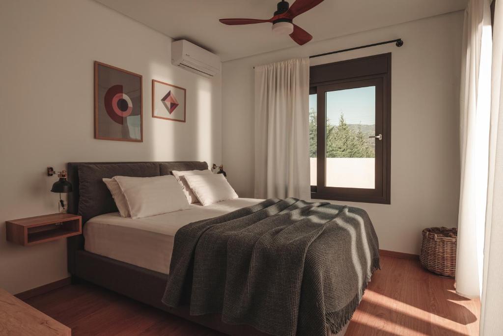 Thespis Villa 3 photo 3