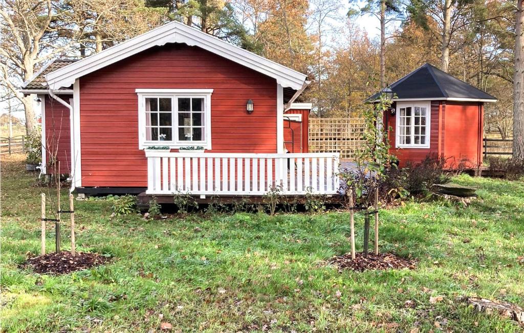 Beautiful Home In Hemse With Wifi And 3 Bedrooms