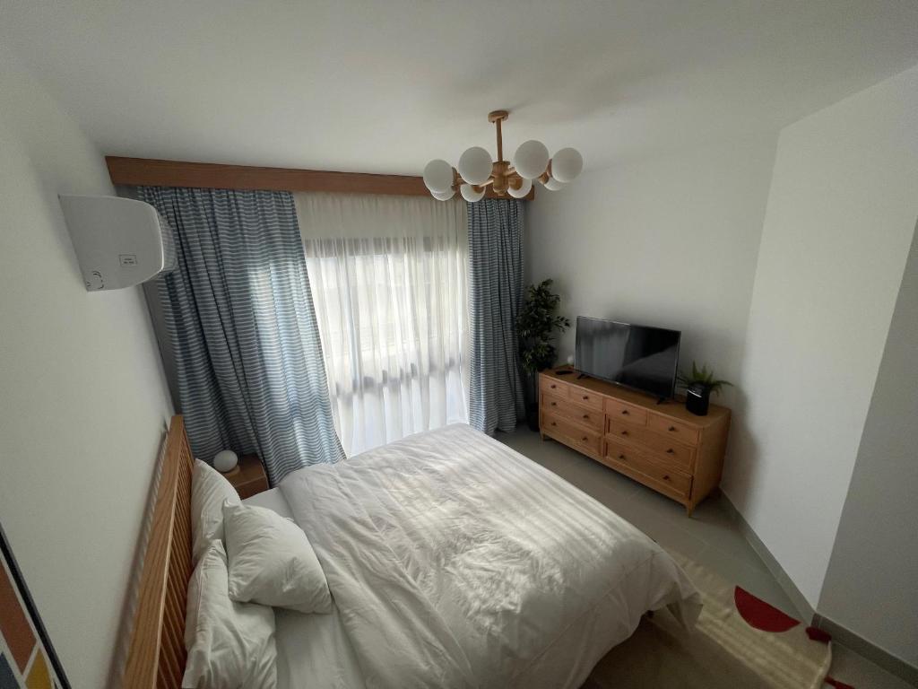One-Bedroom Apartment in Marassi Marina Residence photo 1