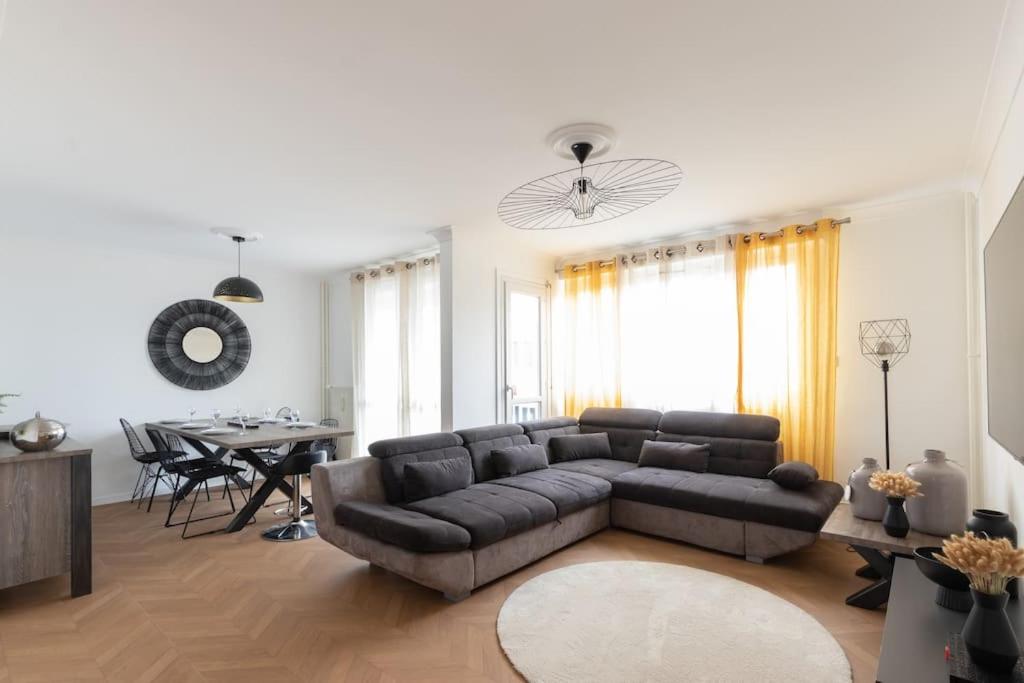 Cabana & Le Grand Appartement Lumineux photo 3