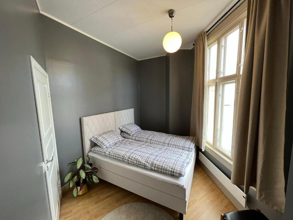 Fredrikstad Cicignon, peaceful but central with garden, parking and long stay facilities photo 1