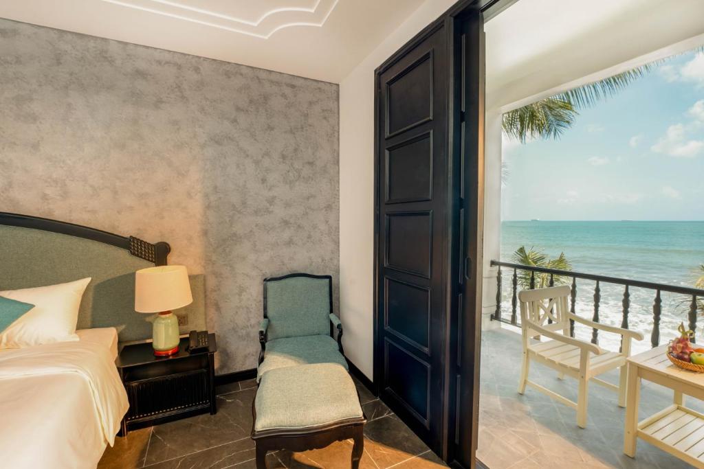 Royal Hotel & Healthcare Resort