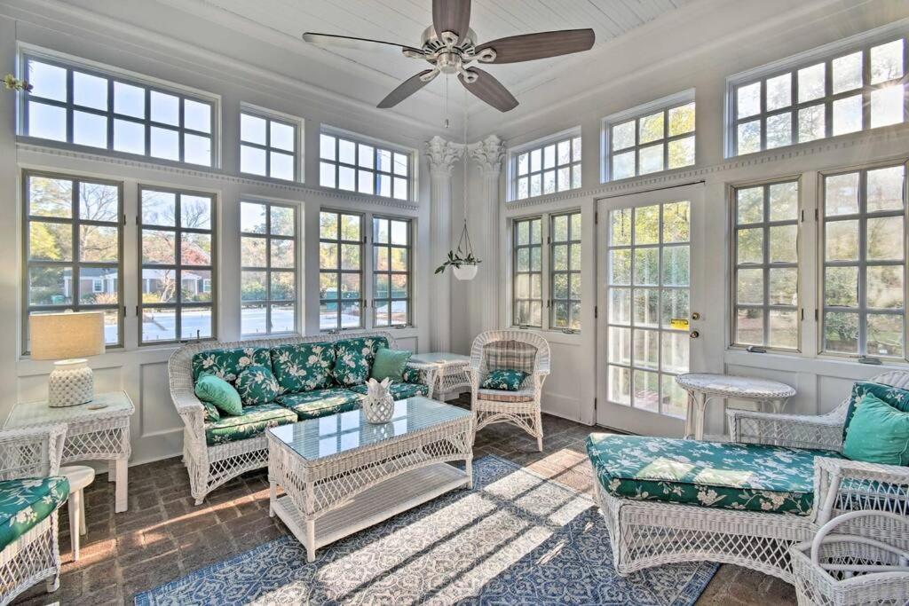 Gorgeous, Southern Home in Beautiful Cheraw photo 4