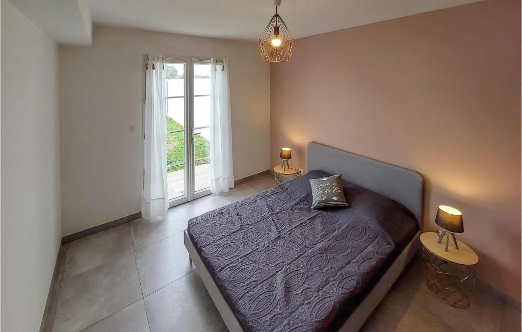 Nice Home In Sainte-marie-de-r With Wifi And 3 Bedrooms photo 4