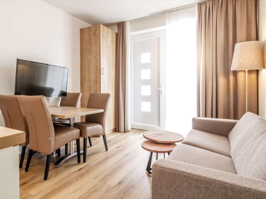 Studio Lakeside Village 2 by Interhome photo 1