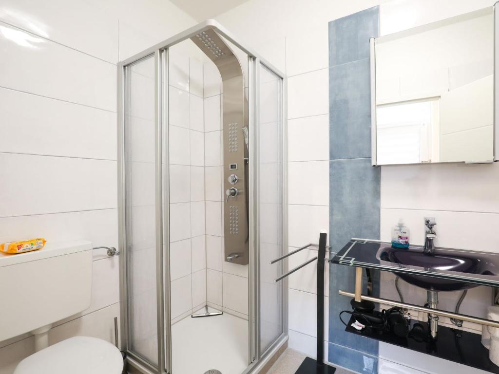 Apartment Am Ostedeich-2 by Interhome photo 3