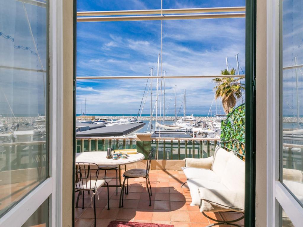Apartment Ponente N-2 by Interhome photo 3