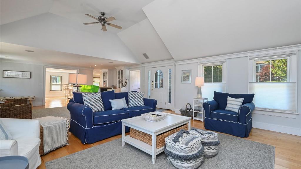201 Main Street Chatham Cape Cod - - Sandpiper photo 3