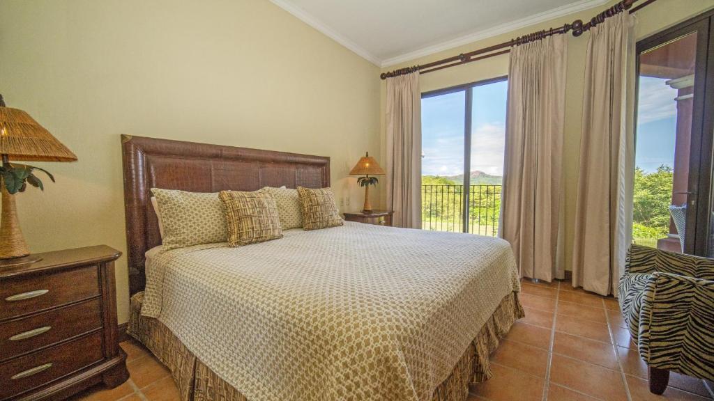 Bougainvillea 1101 Luxury Apartment - Reserva Conchal photo 4
