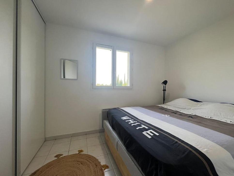 Appartement Paradou vue magnifique photo 4