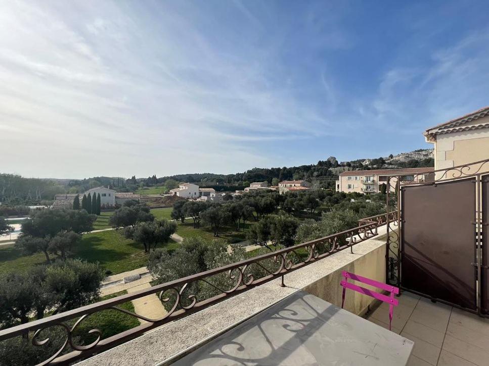 Appartement Paradou vue magnifique photo 1
