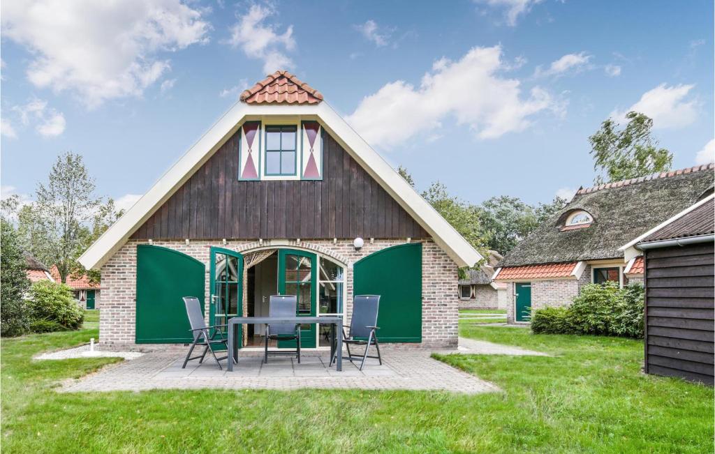Beautiful Home In Ijhorst With Wifi And 3 Bedrooms