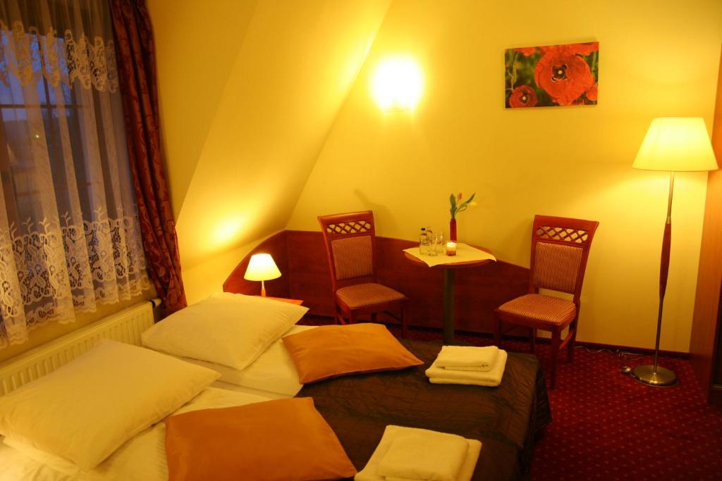 Hotel Karolinka Room Type - Standard Twin Room