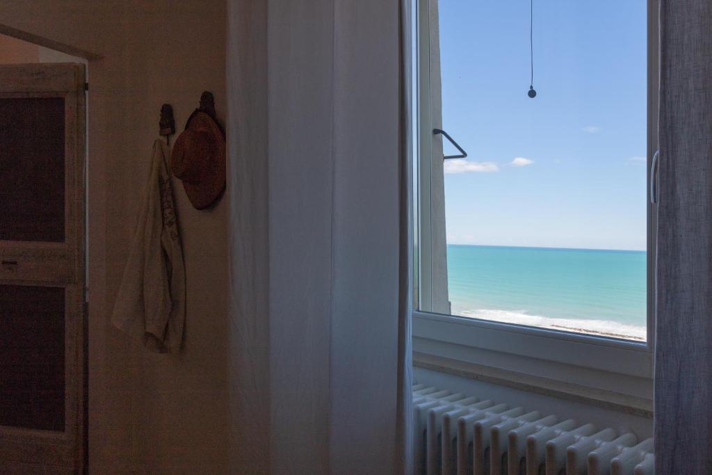 B&B Tre Finestre sul Mare photo 1