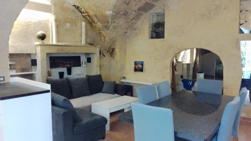 Maison Troglodyte en Provence photo 4